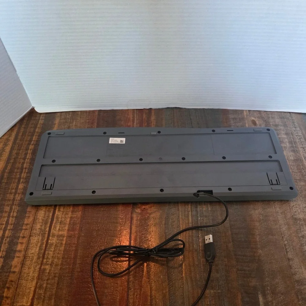 Logitech K120 Wired USB Keyboard‎ Black Full Size Quiet Keys Y-U0009 820-003288